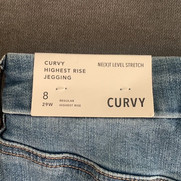 💎NEW WITH TAGS💎 American Eagle Curvy High Rise Jeans - Picture 3 of 4